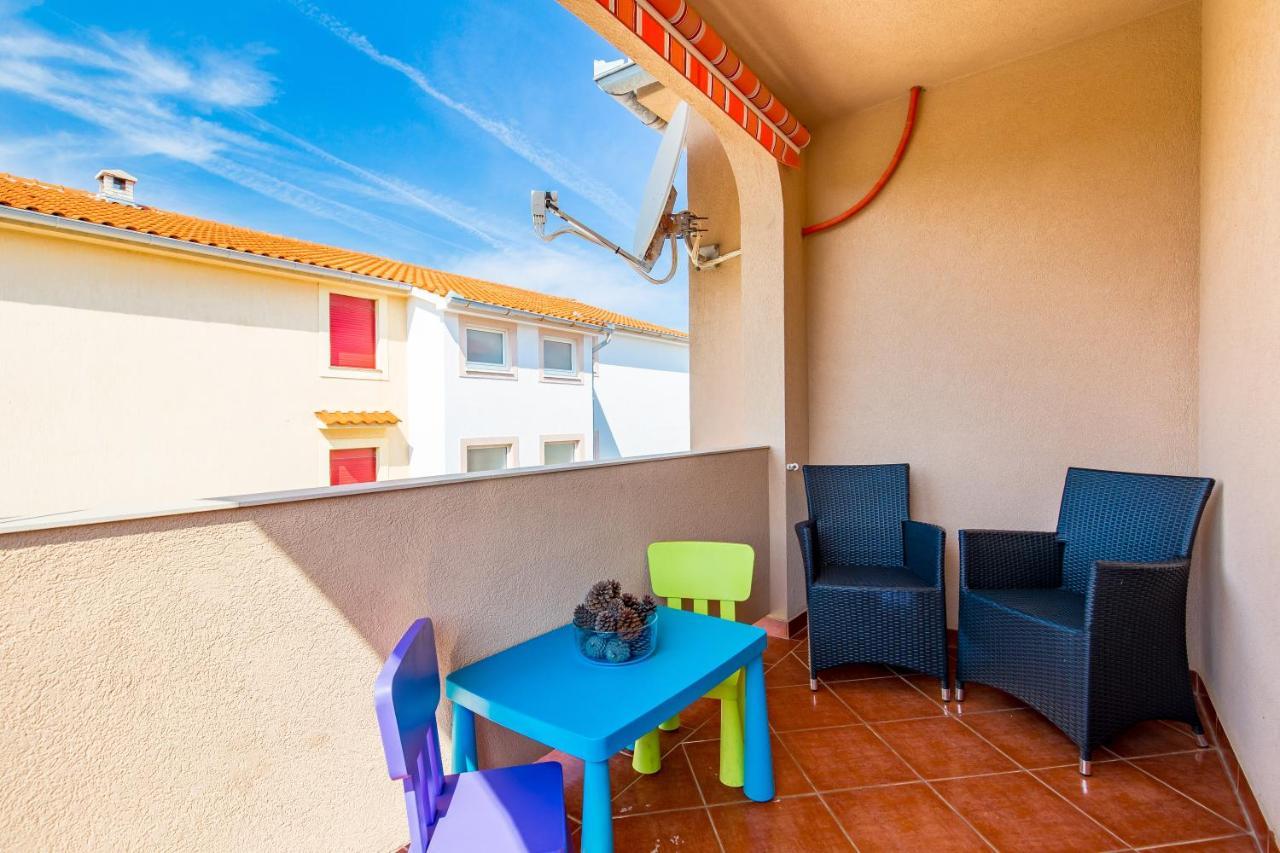 Apartment Tonka Barbat na Rabu Exterior photo